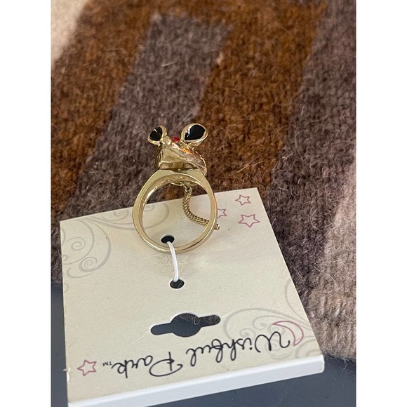 🌸 Gold Mouse with Tail Ring Costume Jewelry - Picture 2 of 4